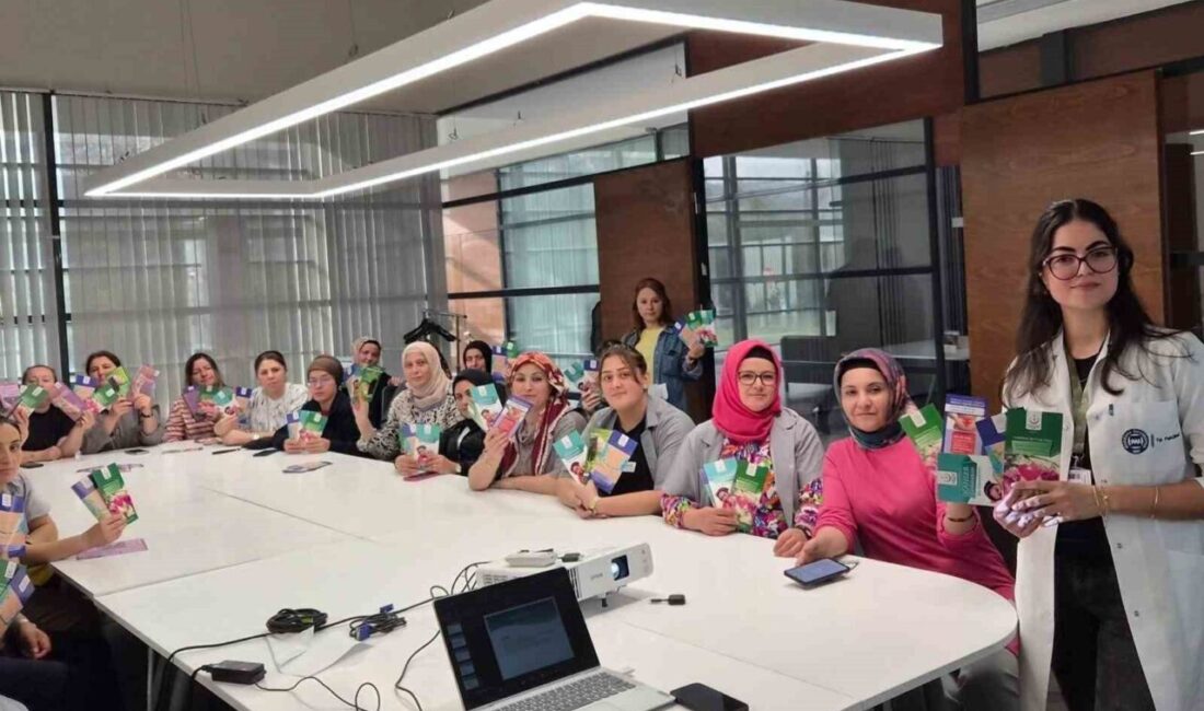 Bartın’da Organize Sanayi Bölgesi’nde (OSB) çalışan kadınlara yönelik kanser farkındalığı