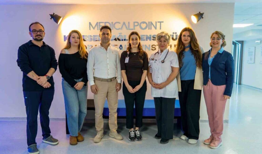İEÜ Medical Point Hastanesinin dört üniversite ile birlikte hazırladığı parkinson