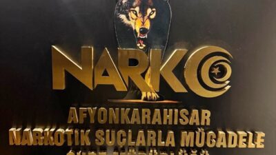 Afyonkarahisar’da polis tarafından durdurulan bir araçta yapılan aramada 663 adet