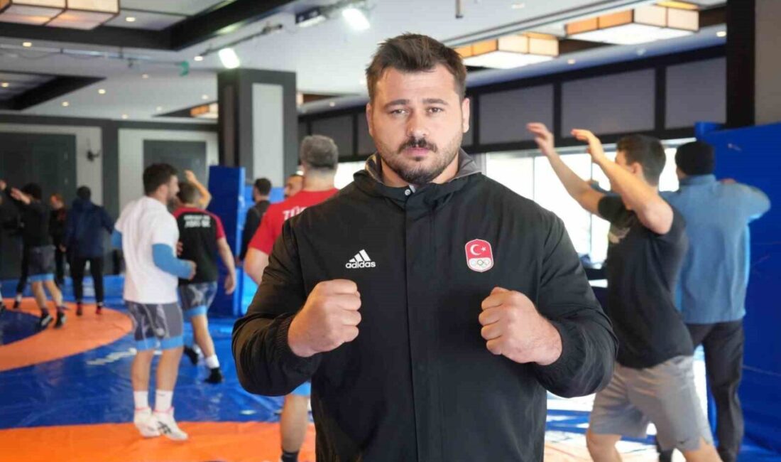 Milli güreşçi Rıza Kayaalp, olimpiyatlara kadar yapılacak organizasyonlarda şampiyonluklarına devam
