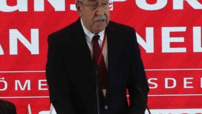 Samsunspor Kulübü’nde geçmiş dönemlerde başkan vekilliği, genel sekreterlik, disiplin kurulu
