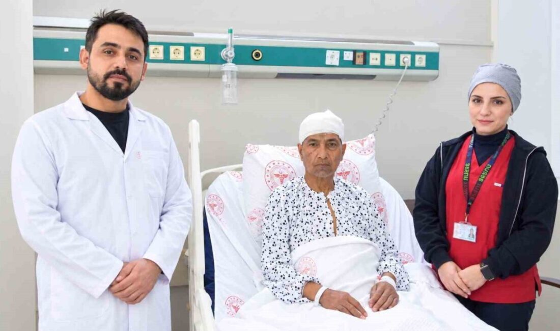 Şanlıurfa’da şiddetli baş ağrısı ve başında şişlik şikayetiyle hastaneye başvuran,