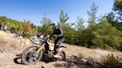 Antalya’nın Kemer ilçesinde düzenlenen 17. Sea to Sky Enduro Motosiklet