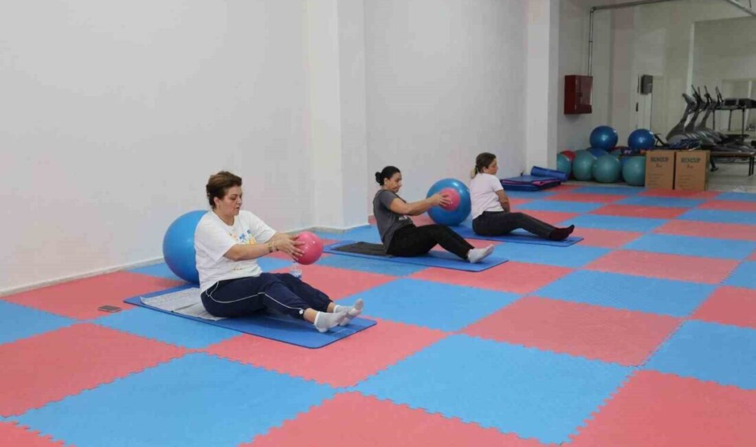 Şehzadeler Belediyesi Kadın Spor Merkezi, kadınlara haftanın 5 günü spor