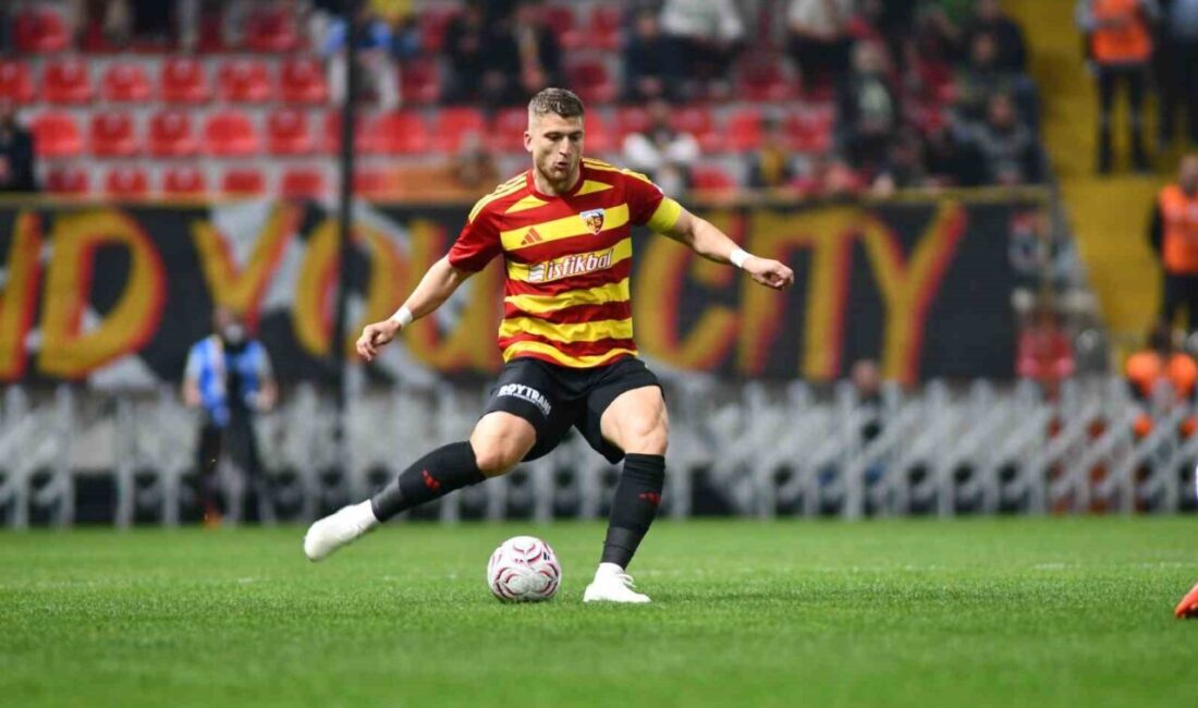 1. Lig ekiplerinden Kayserispor’un takım kaptanı Semih Güler, sarı kart