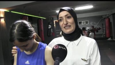 Üst Minikler Kadınlar Türkiye Şampiyonası’nda üst üste şampiyonluk elde eden