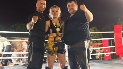 Söke Belediyesi Kurs Merkezi sporcusu Defne Gül, Denizli’de düzenlenen kick