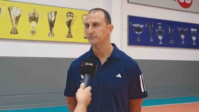 Fenerbahçe Medicana Başantrenörü Taner Atik, yeni sezonda hem Efeler Ligi
