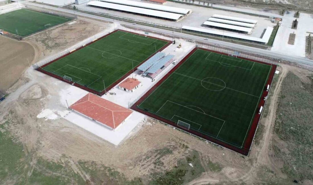 Kütahya’nın Tavşanlı ilçesinde spor altyapısının güçlendirilmesi ve sporculara daha modern