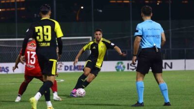 TFF 2. Lig Beyaz Grup 8. hafta maçında Aliağa FK,
