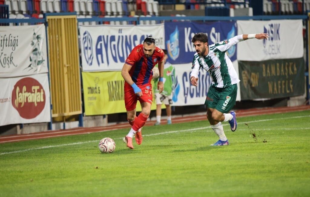 TFF 3. Lig 1. Grup 5. hafta maçında Karabük İdmanyurdu,