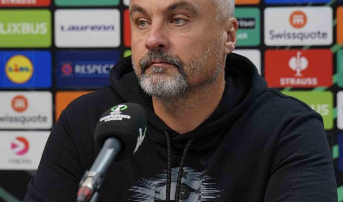 Thomas Reis: “Hak ettiğimiz bir galibiyet aldık” Trabzonspor Teknik Direktörü Thomas Reis, hak ettikleri bir galibiyet aldıklarını