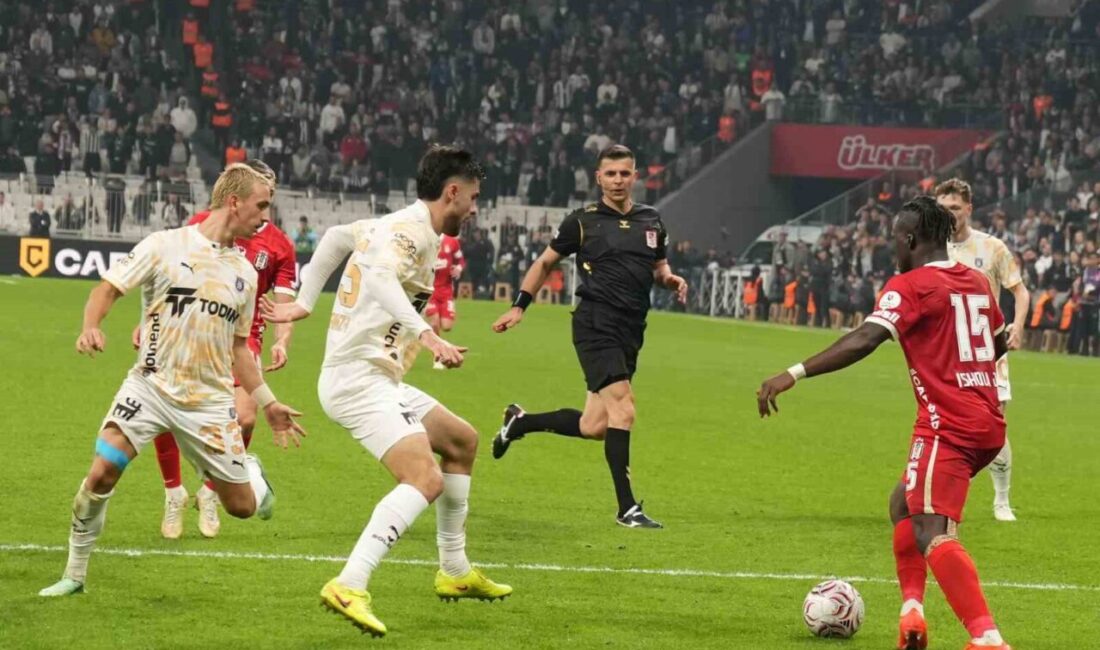 Trendyol Süper Lig’in 9. haftasında Beşiktaş, konuk ettiği Başakşehir’i 2-0