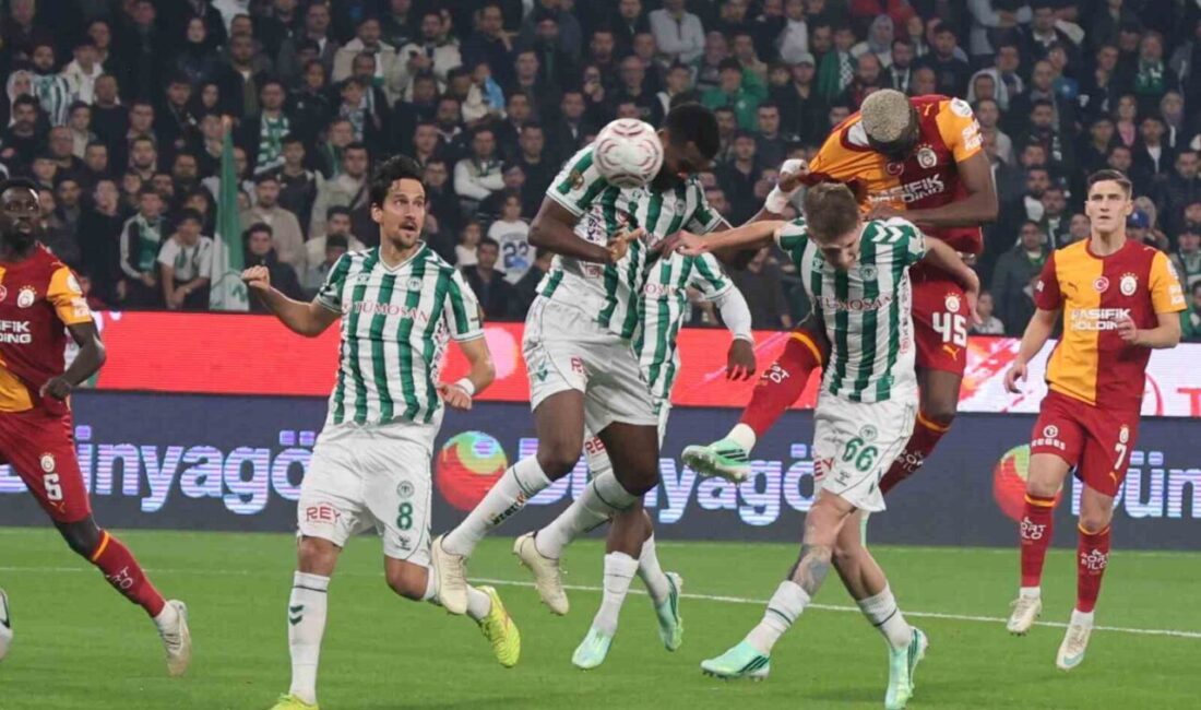 Trendyol Süper Lig 10. hafta maçında Konyaspor sahasında Galatasaray ile