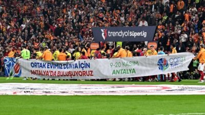 Trendyol Süper Lig’in 9. haftasında kulüpler sahaya COP31 pankartıyla çıktı.