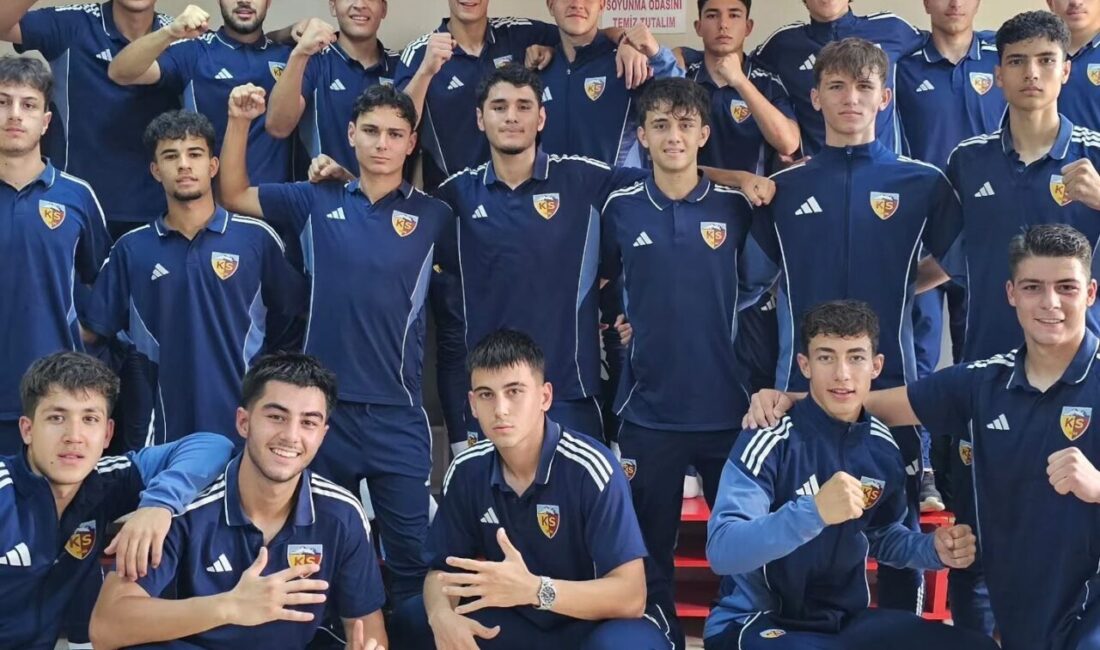 U19 Gelişim Ligi 2. hafta maçında Arsuz Altındağ Gençlikspor ile