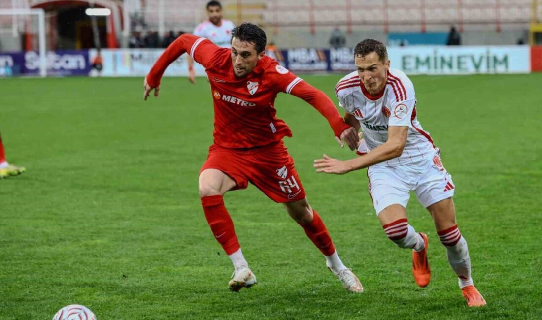 Trendyol 1. Lig’in 10. haftasında oynanan Ümraniyespor-Boluspor müsabakasında yoğun yağmur