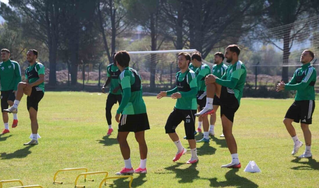 Muğlaspor Teknik Direktörü Yalçın Koşukavak, Trendyol 1. Lig’in 12 haftasında