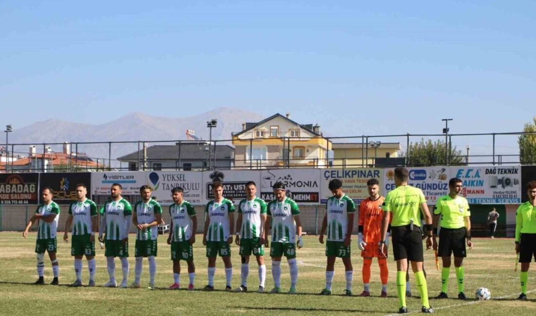 Profesyonelliğe Geçiş Ligi’nde (PGL) mücadele eden Yeşil Çivril Belediyespor, sahasında