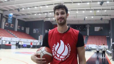 Yiğit Onan: “Euroleague’de oynamak istiyorum” Aliağa Petkimspor’un 24 yaşındaki basketbolcusu Yiğit Onan, kariyer hedefinin Euroleague’de
